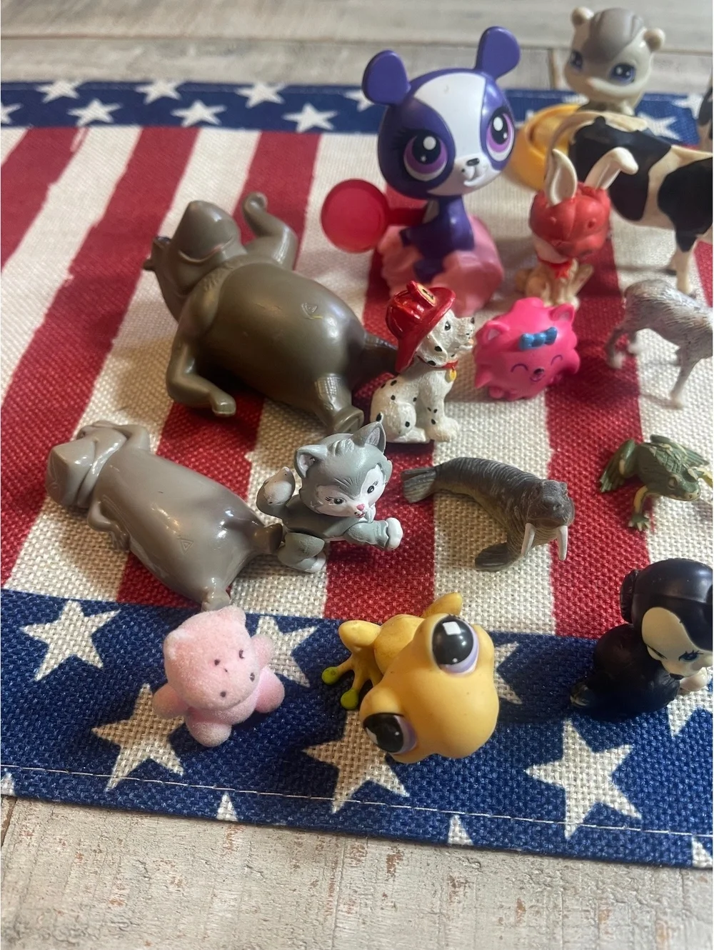 Mixed Animal Figurine Toy Lot - Various Small Plastic Figures